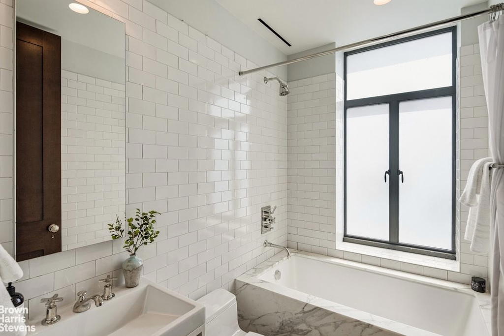 Real estate property located at 211 CENTRAL PH21/22E, New York, Upper West Side, New York City, NY, US