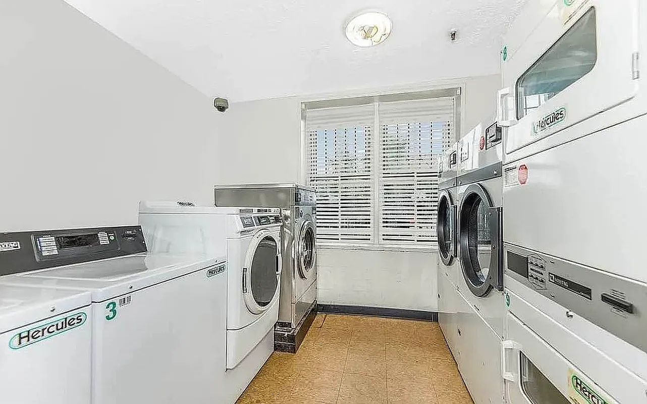 Real estate property located at 1130 Stadium #4-E, Bronx, Country Club, New York City, NY, US