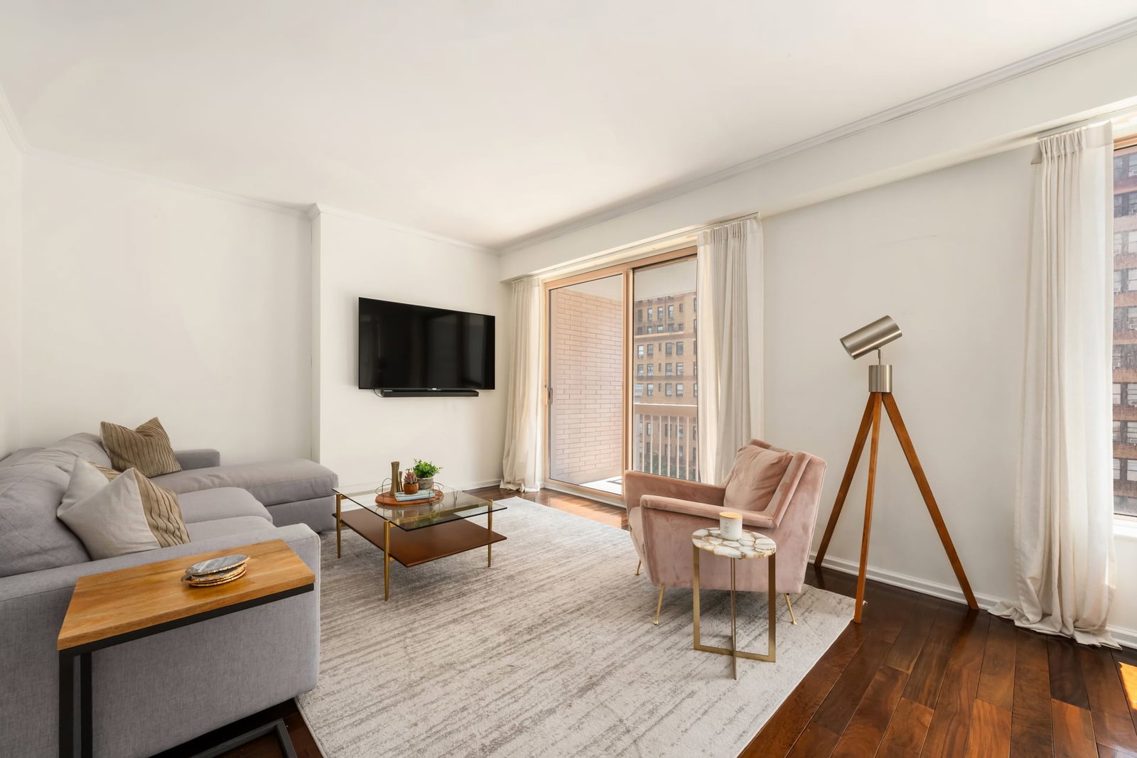 Real estate property located at 200 69TH #7L, New York, Lenox Hill, New York City, NY, US