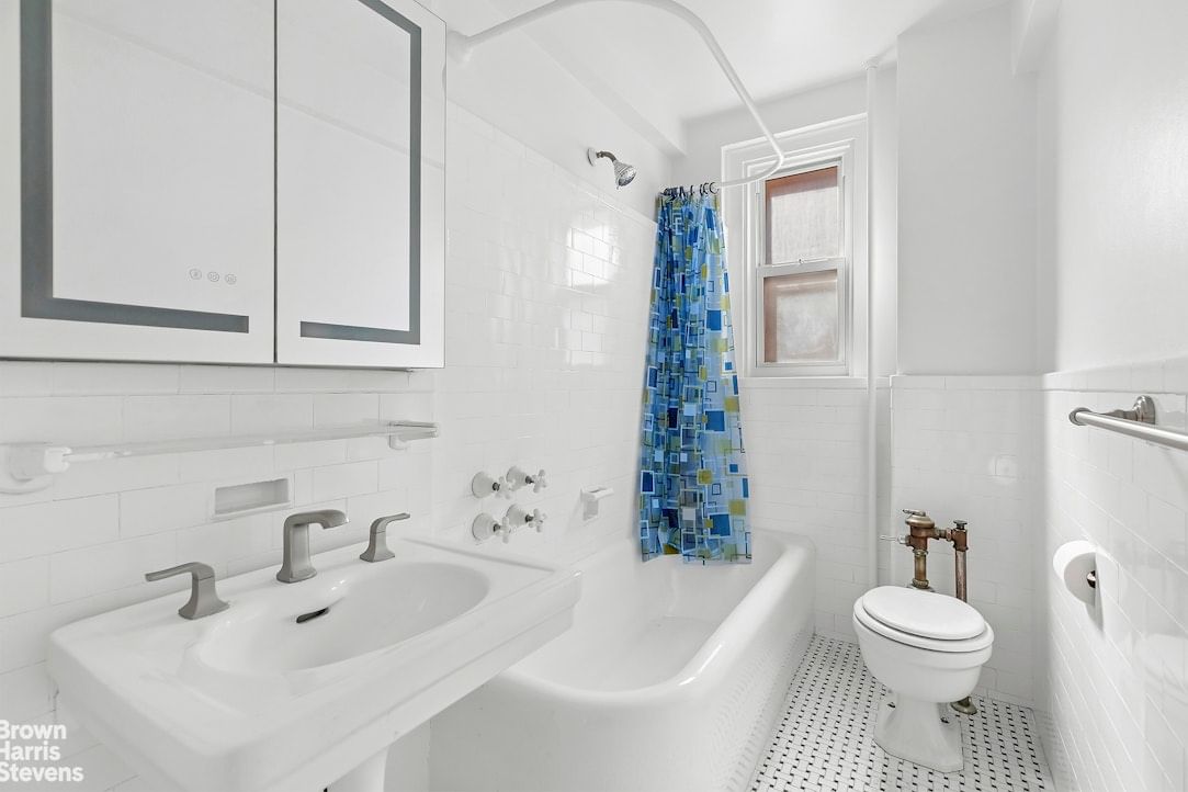 Real estate property located at 151 83RD #9C, New York, Upper East Side, New York City, NY, US