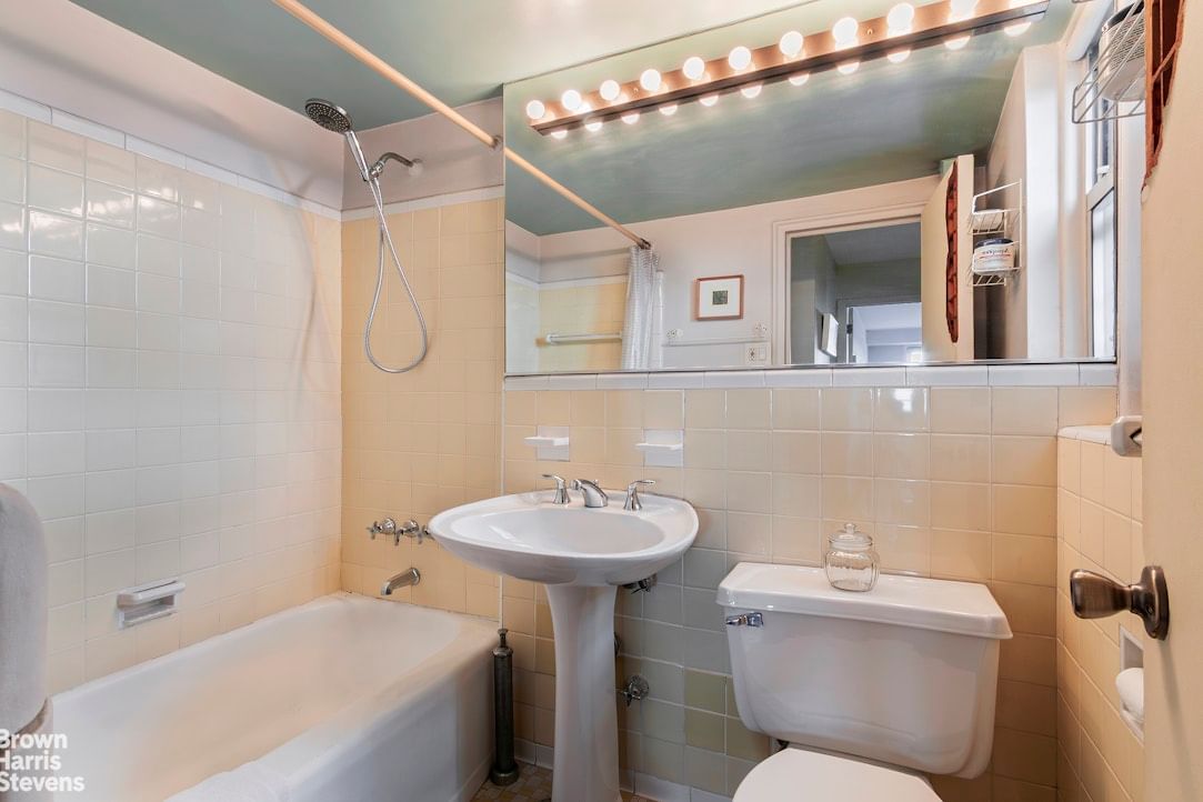 Real estate property located at 4525 HENRY HUDSON B1003, Bronx, Central Riverdale, New York City, NY, US