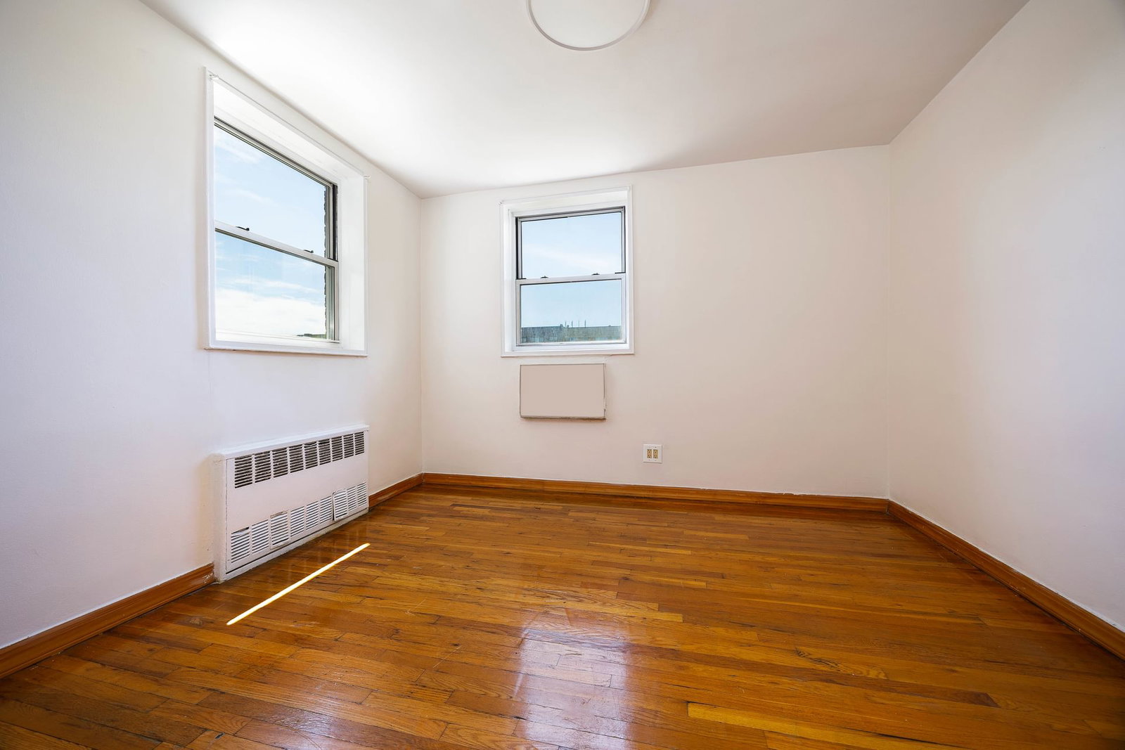 Real estate property located at 525 OCEAN #4A, Kings, Kensington, New York City, NY, US