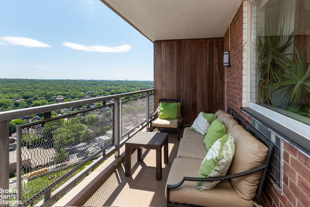 Real estate property located at 5800 ARLINGTON #15B, Bronx, North Riverdale, New York City, NY, US
