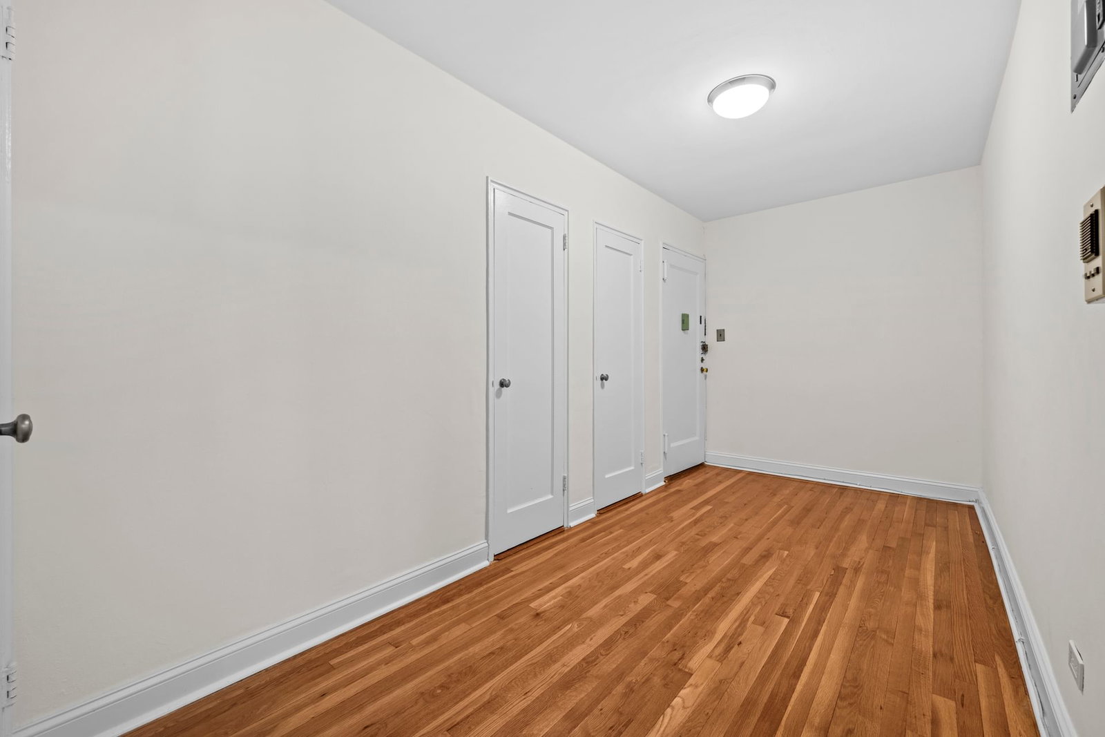 Real estate property located at 5621 NETHERLAND #4D, Bronx, North Riverdale, New York City, NY, US