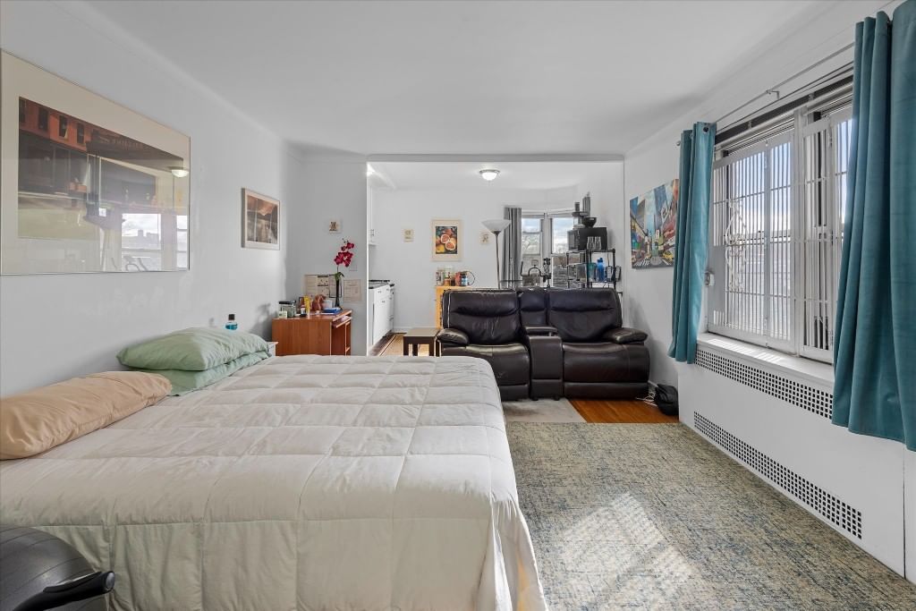 Real estate property located at 34-41 85th #4D, Queens, Jackson Heights, New York City, NY, US