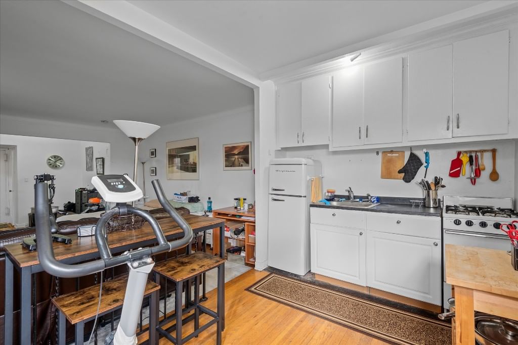 Real estate property located at 34-41 85th #4D, Queens, Jackson Heights, New York City, NY, US