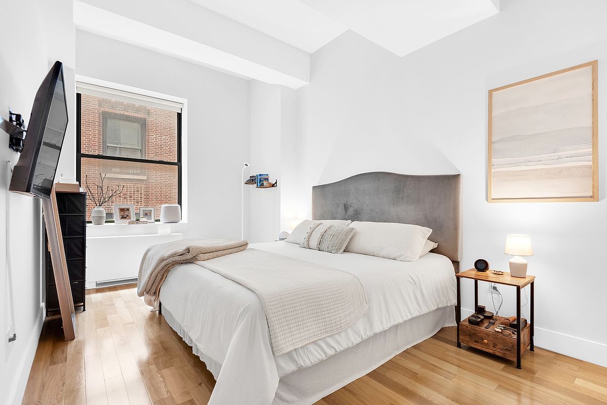 Real estate property located at 99 John #1007, New York, South Street Seaport, New York City, NY, US
