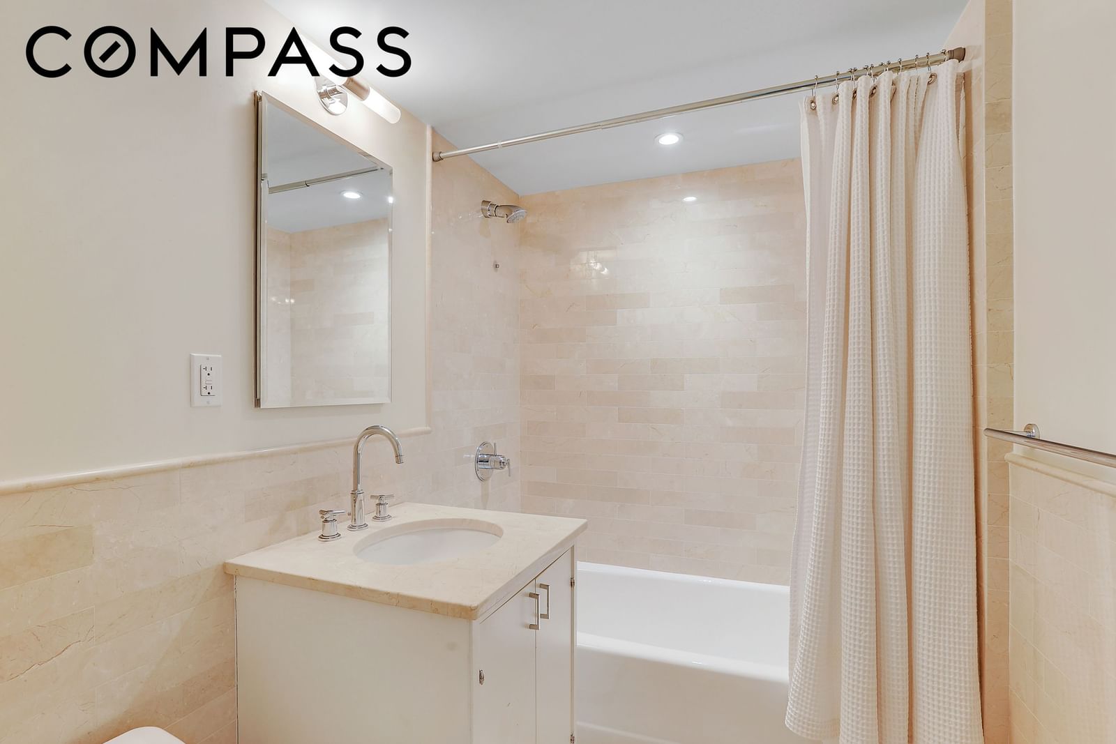 Real estate property located at 200 66th D201, New York, Lenox Hill, New York City, NY, US