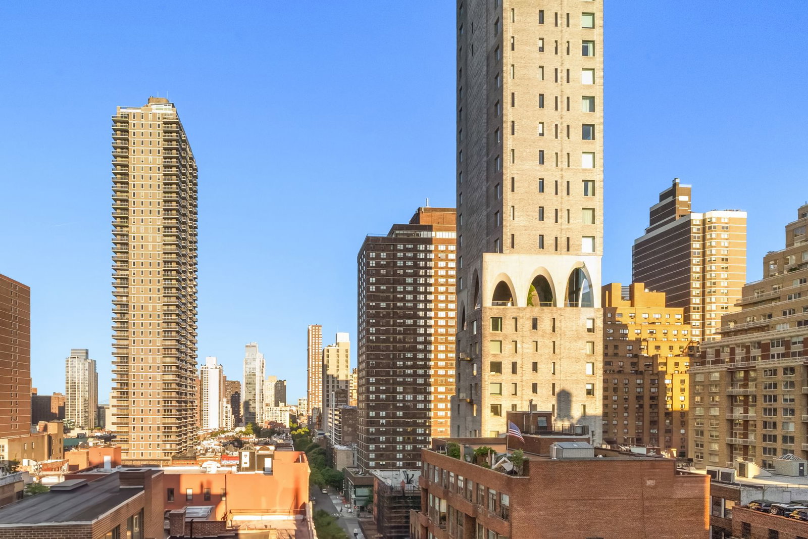 Real estate property located at 141 88TH #11C, New York, Carnegie Hill, New York City, NY, US
