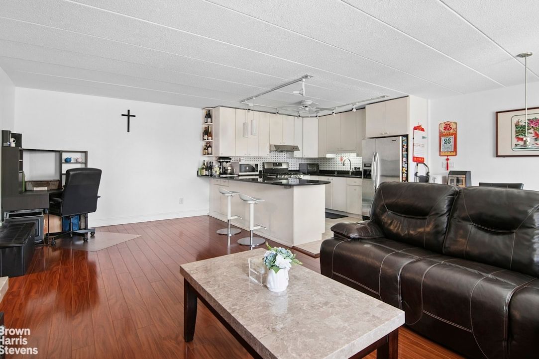 Real estate property located at 136-24 MAPLE #3D, Queens, Flushing, New York City, NY, US