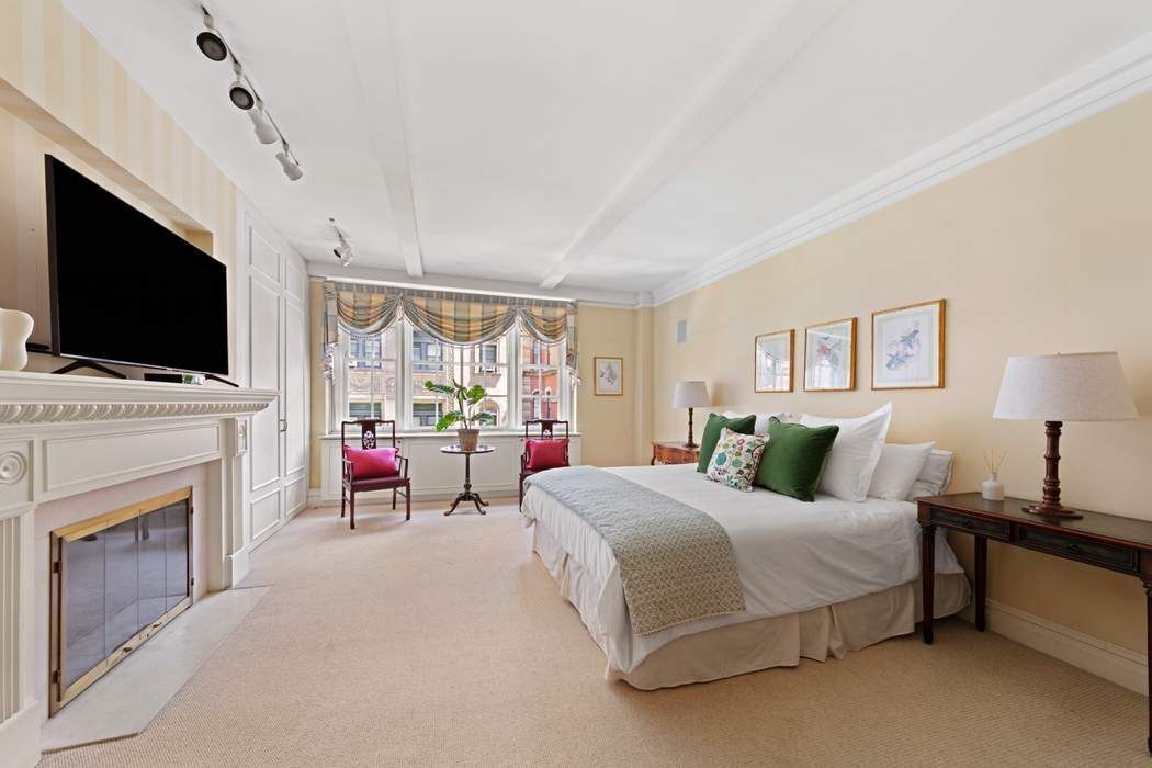 Real estate property located at 130 67th #5D, New York, Lenox Hill, New York City, NY, US