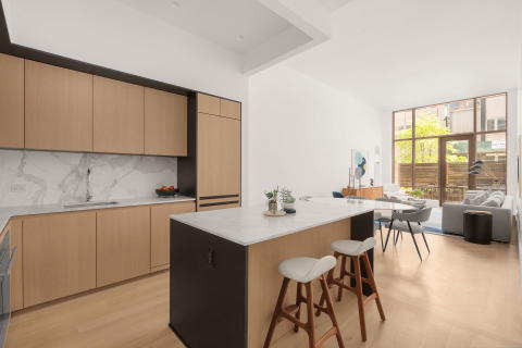 Real estate property located at 215 19TH #1D, New York, Gramercy Park, New York City, NY, US