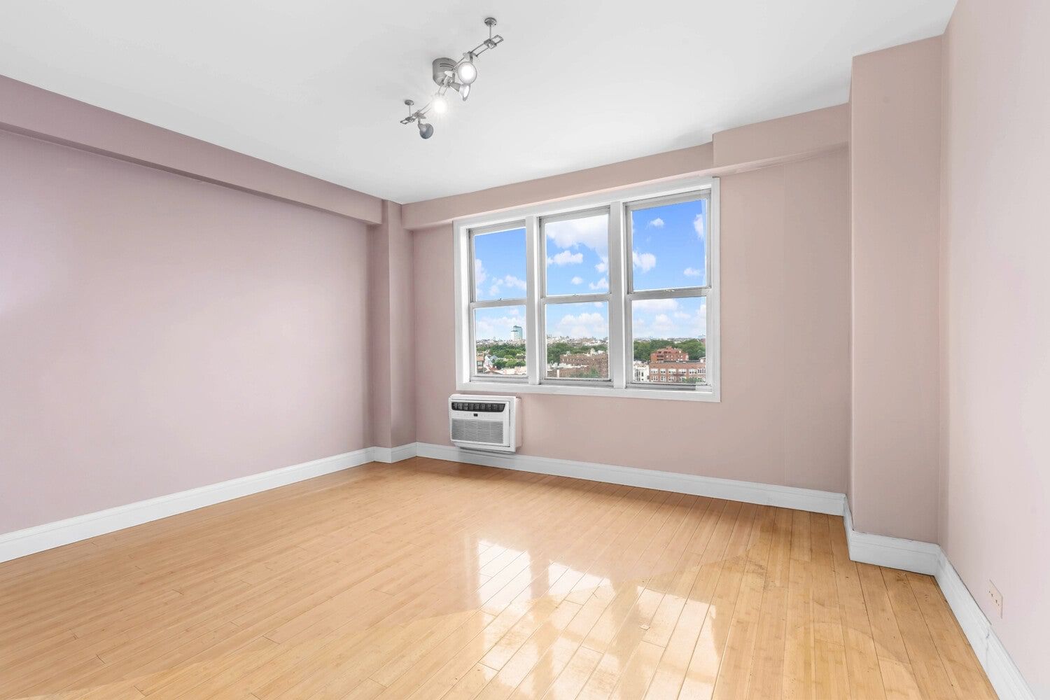 Real estate property located at 370 OCEAN #11J, Kings, Kensington, New York City, NY, US