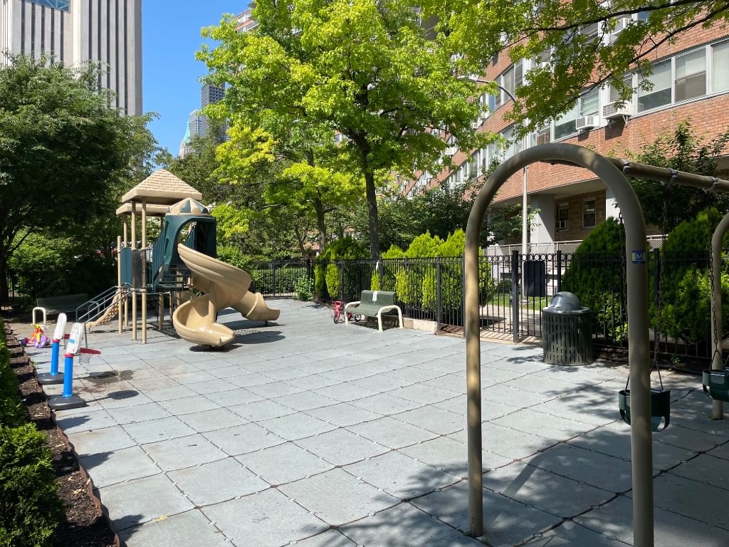 Real estate property located at 215 Park #12C, New York, Chinatown, New York City, NY, US