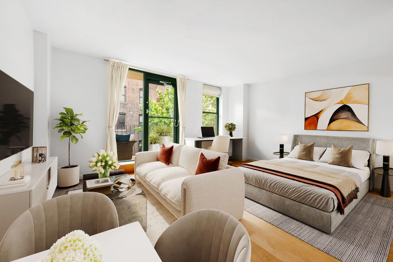 Real estate property located at 2250 BROADWAY #5L, New York, Upper West Side, New York City, NY, US