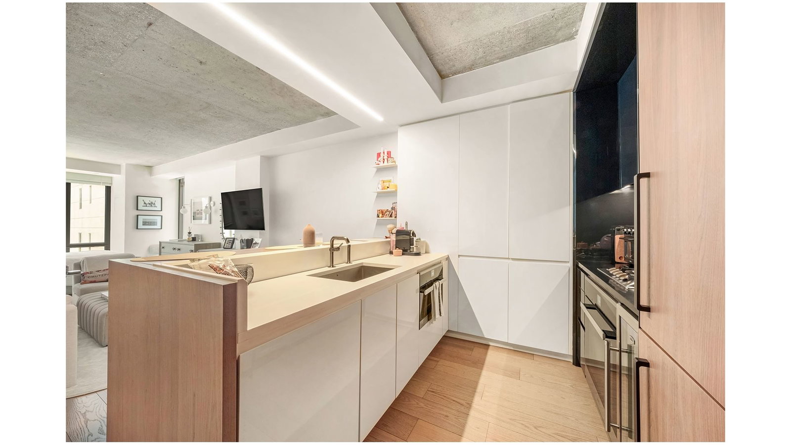 Real estate property located at 196 ORCHARD #4N, New York, Lower East Side, New York City, NY, US