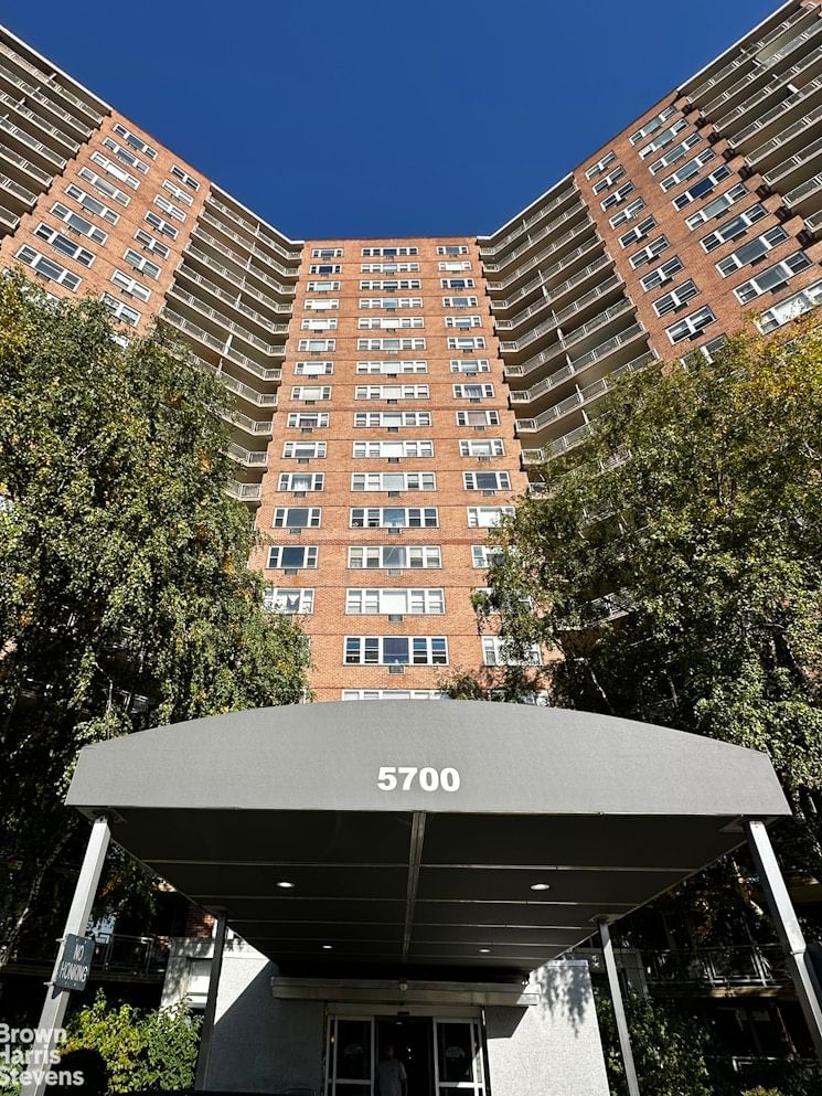 Real estate property located at 5700 ARLINGTON #19M, Bronx, North Riverdale, New York City, NY, US