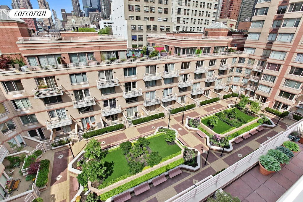 Real estate property located at 350 50TH #10E, New York, Hell's Kitchen, New York City, NY, US