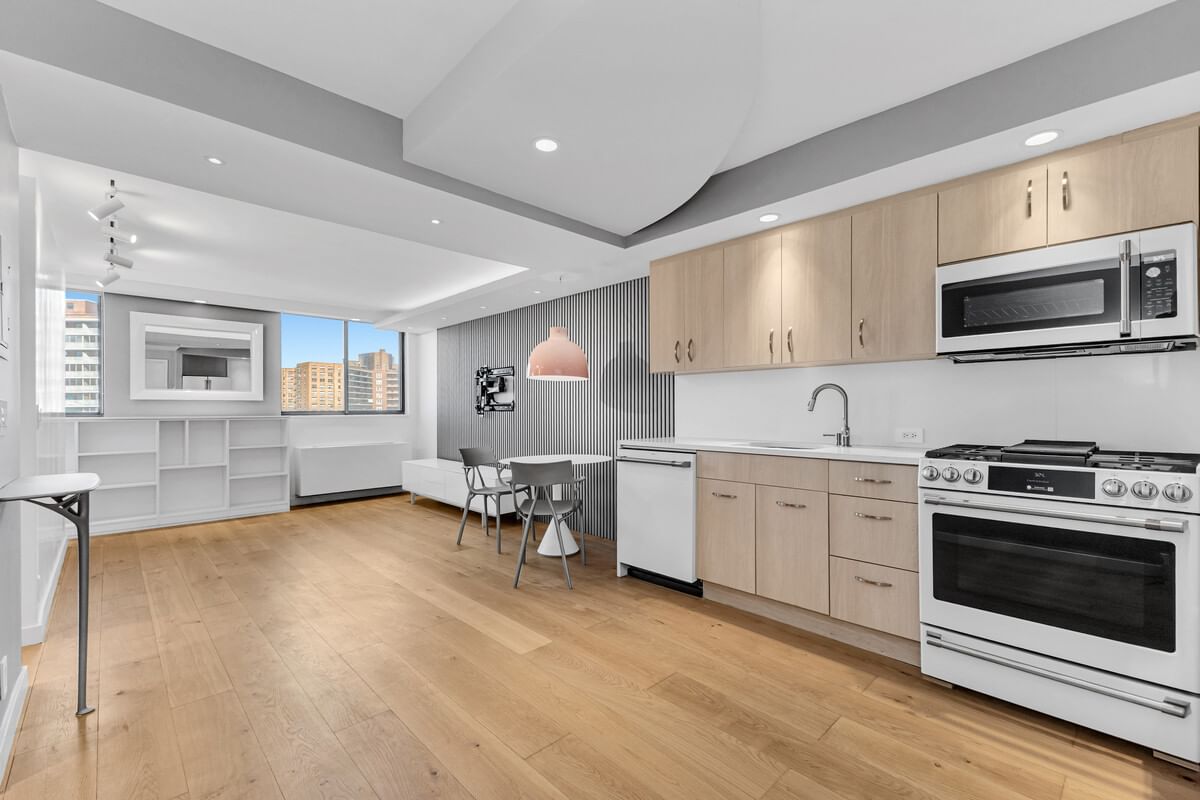 Real estate property located at 62-54 97TH #9M, Queens, Rego Park, New York City, NY, US