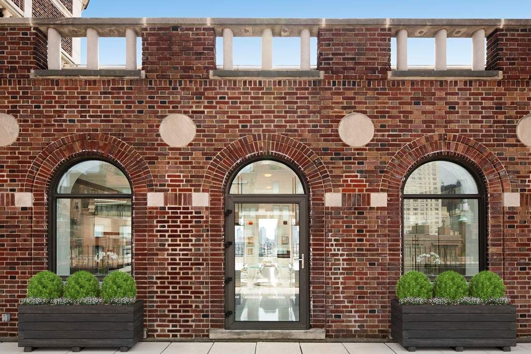 Real estate property located at 1 Sutton PH, New York, Sutton Place, New York City, NY, US
