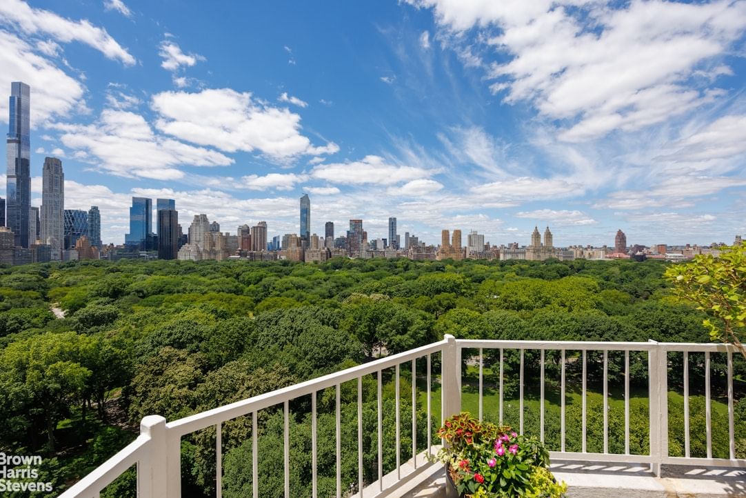 Real estate property located at 880 5TH PHA, New York, Lenox Hill, New York City, NY, US