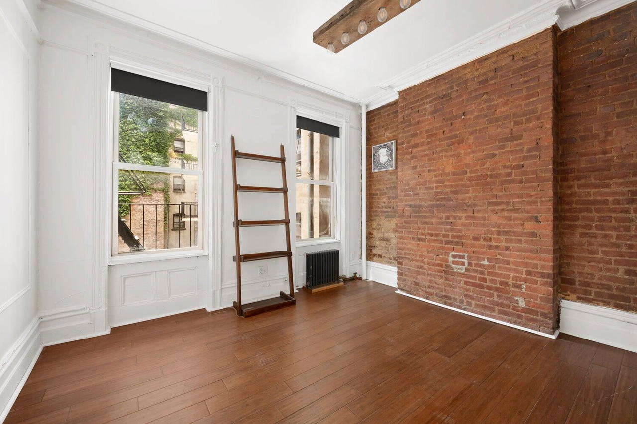 Real estate property located at 715 9TH #3RN, New York, Hell's Kitchen, New York City, NY, US