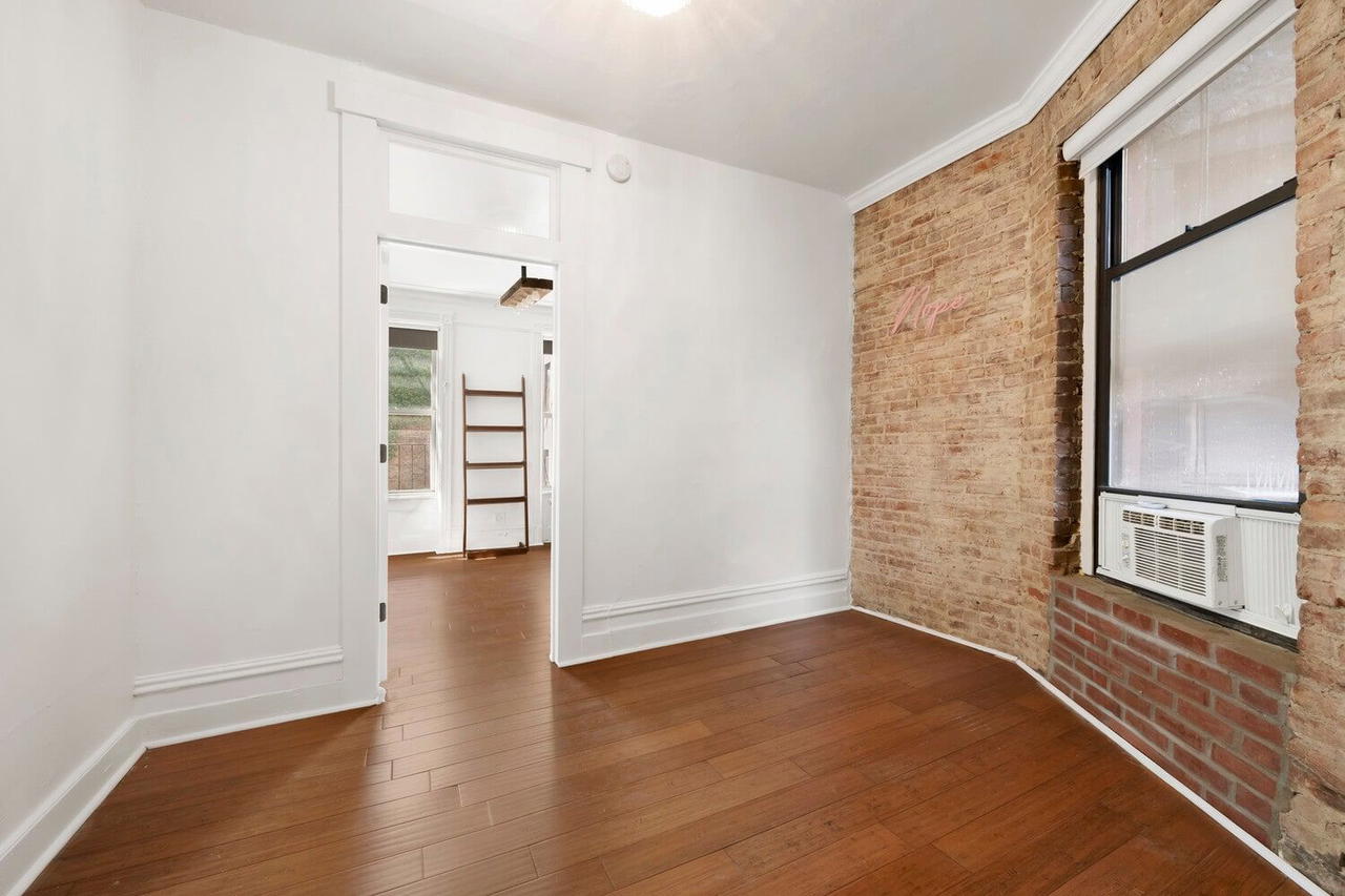 Real estate property located at 715 9TH #3RN, New York, Hell's Kitchen, New York City, NY, US
