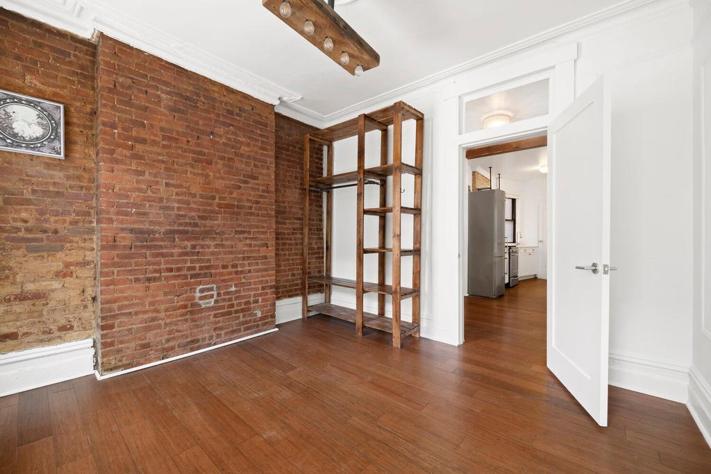 Real estate property located at 715 9TH #3RN, New York, Hell's Kitchen, New York City, NY, US