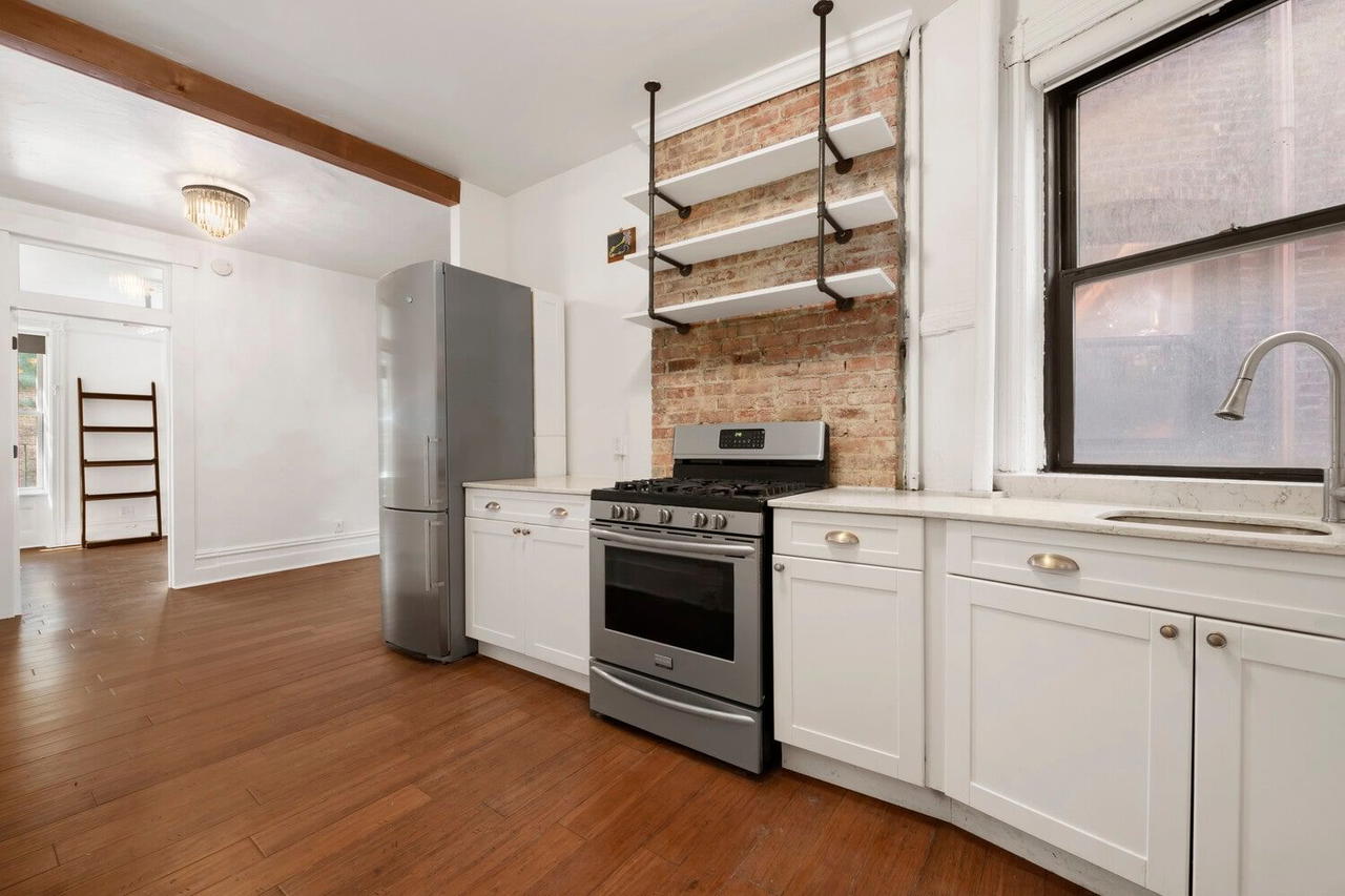 Real estate property located at 715 9TH #3RN, New York, Hell's Kitchen, New York City, NY, US