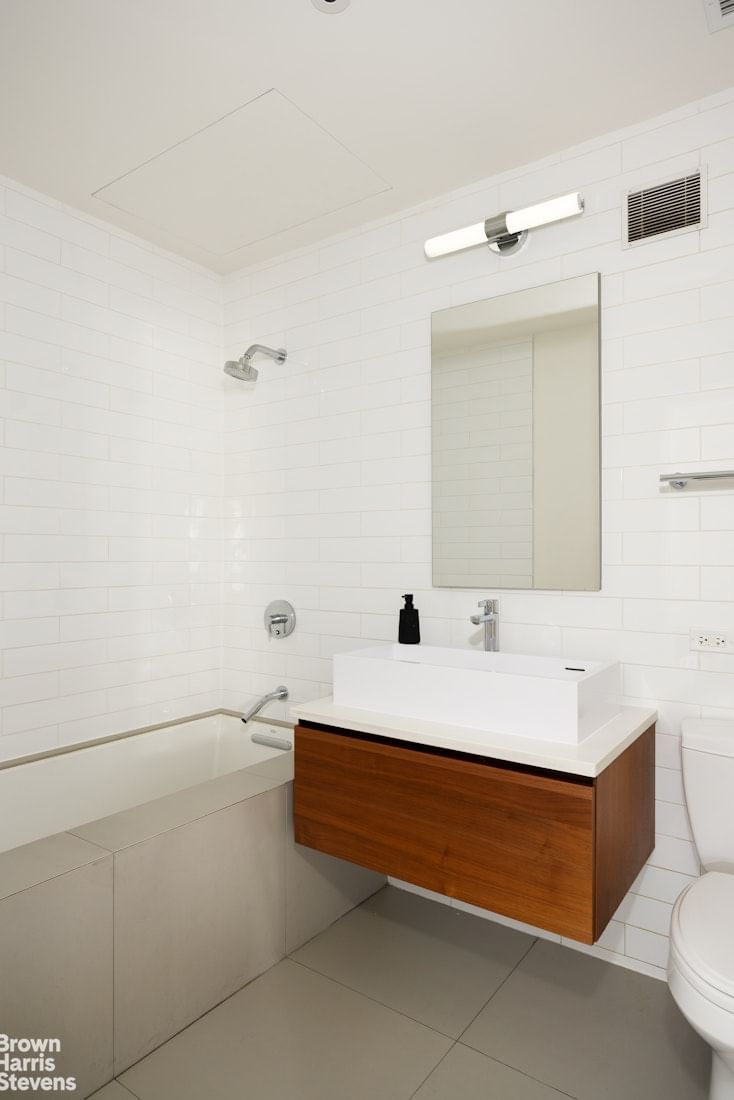 Real estate property located at 173 AMITY #2W, Kings, Cobble Hill, New York City, NY, US