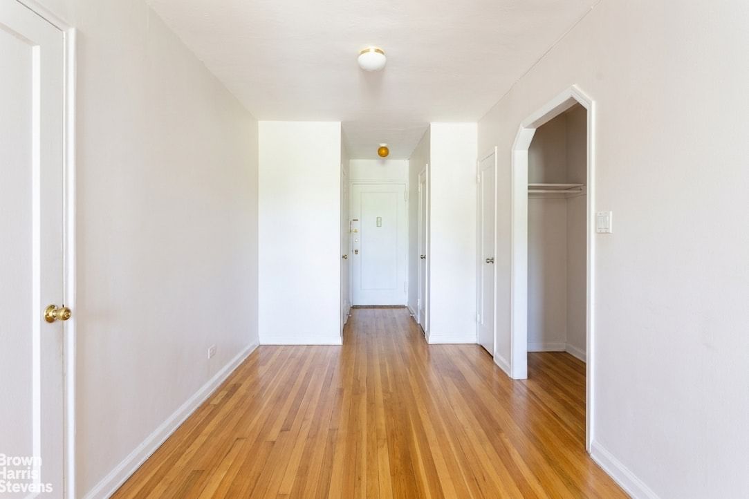 Real estate property located at 5620 NETHERLAND #3E, Bronx, North Riverdale, New York City, NY, US