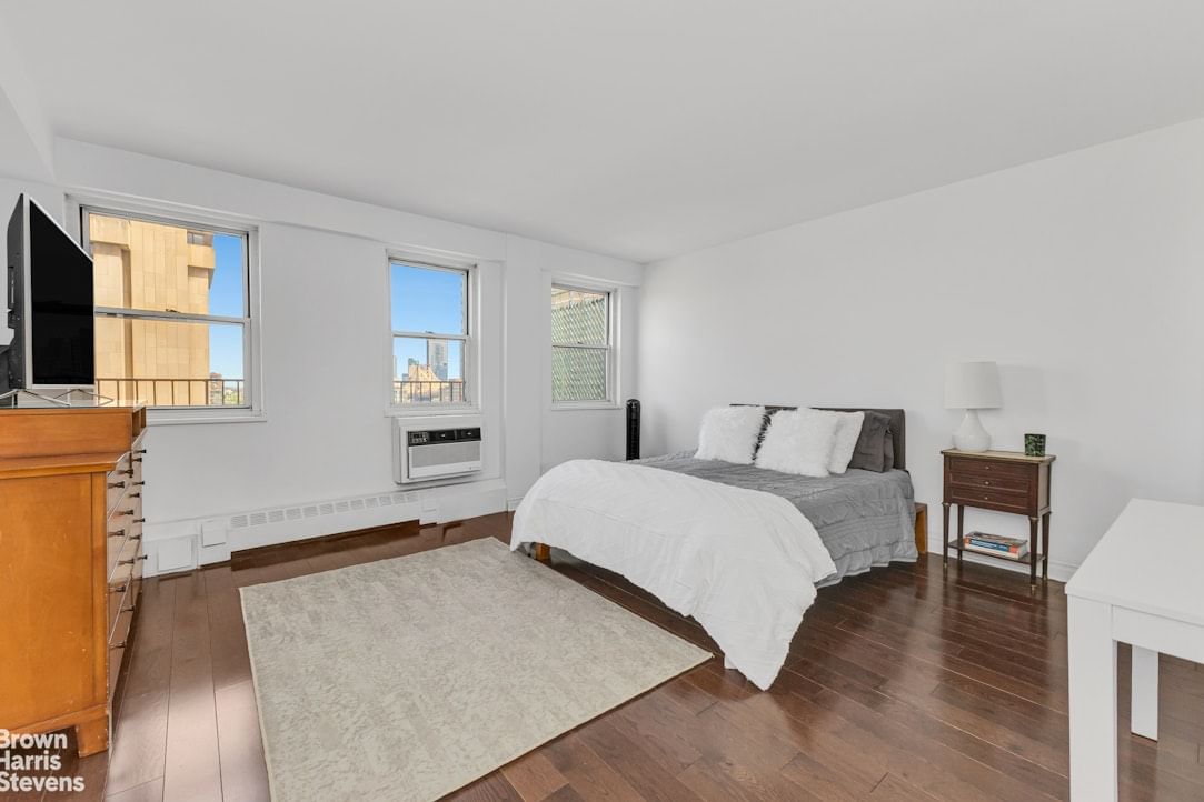 Real estate property located at 1175 YORK PHB5, New York, Lenox Hill, New York City, NY, US