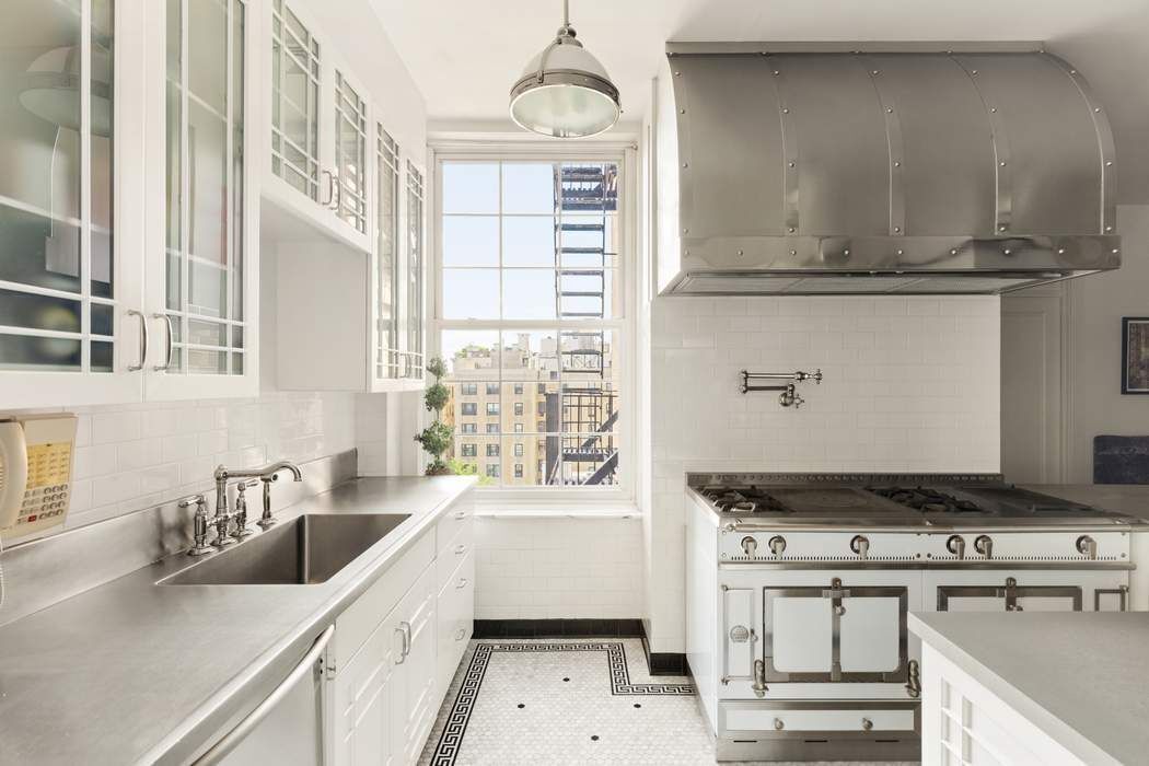 Real estate property located at 970 Park #10N, New York, Upper East Side, New York City, NY, US