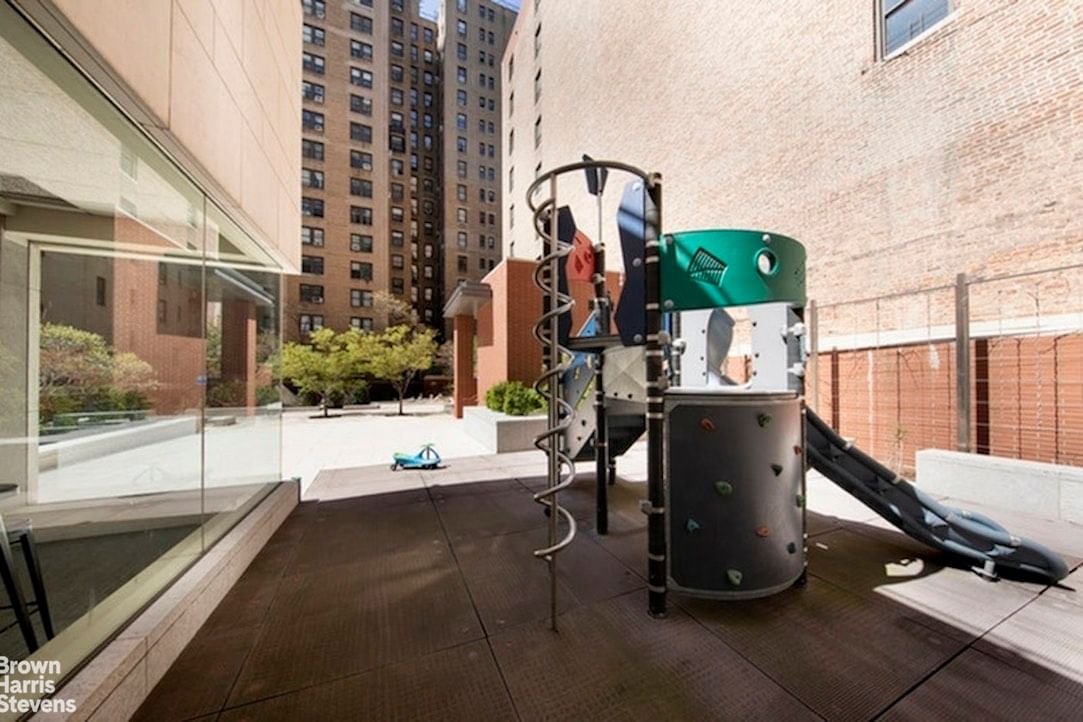 Real estate property located at 245 99TH #8B, New York, Upper West Side, New York City, NY, US