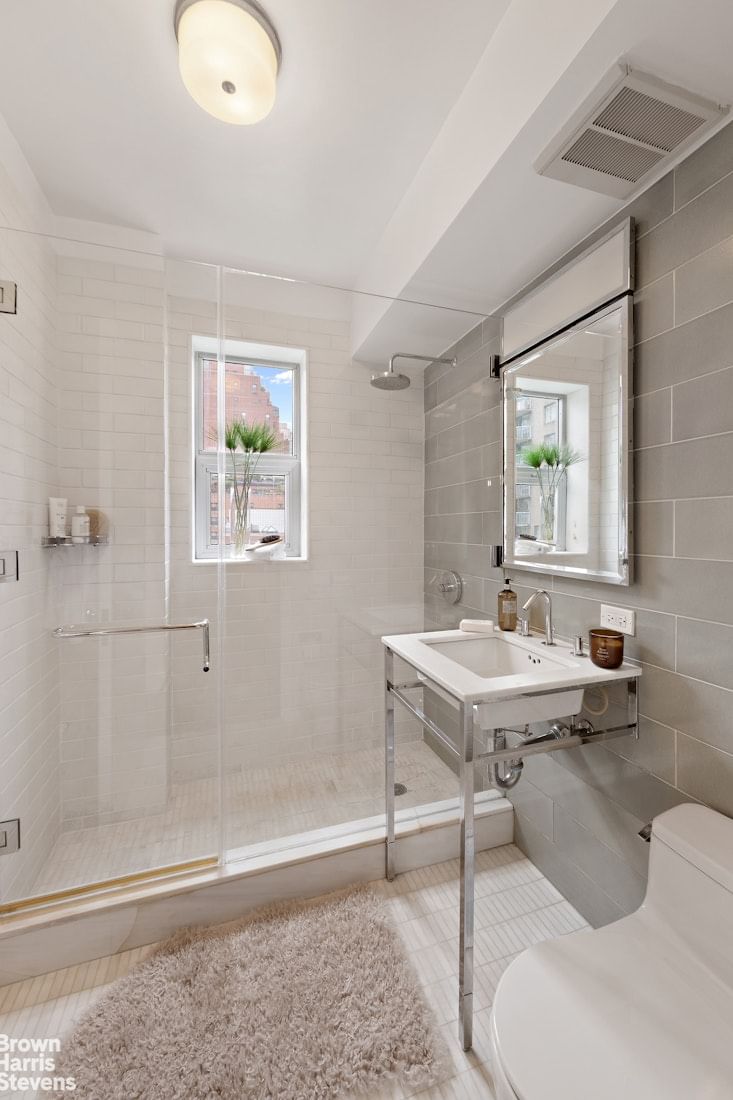 Real estate property located at 211 51ST #9F, New York, Turtle Bay, New York City, NY, US