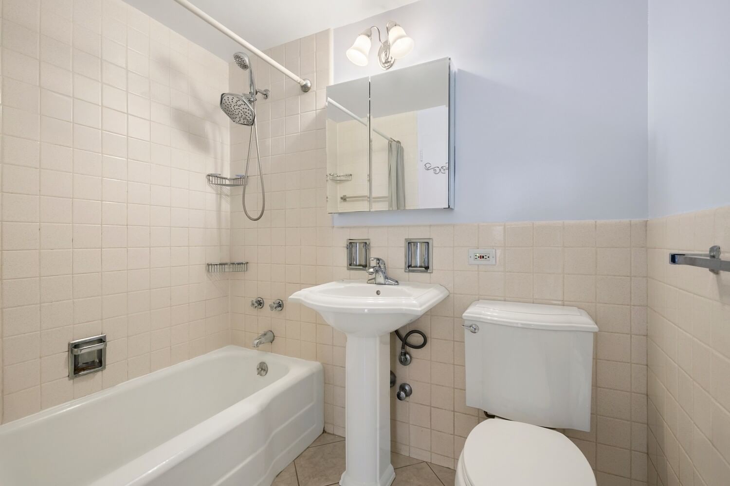 Real estate property located at 205 63RD #5A, New York, Lenox Hill, New York City, NY, US