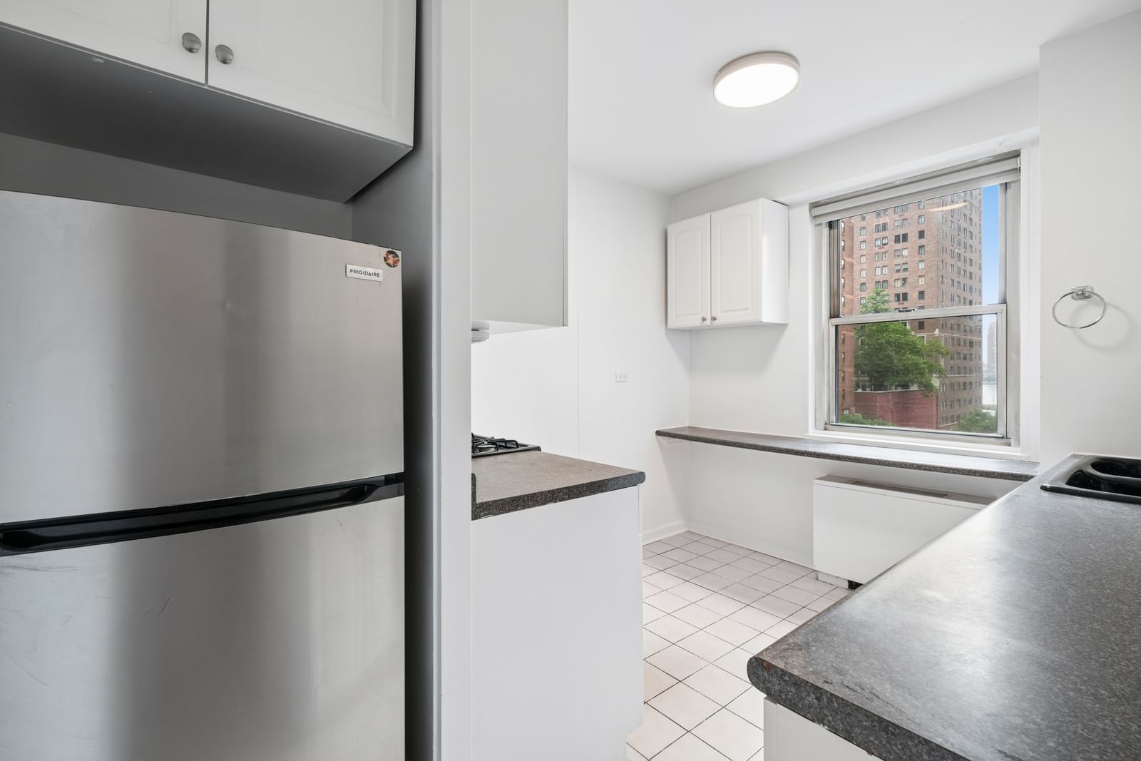 Real estate property located at 300 40th #6C, New York, Murray Hill, New York City, NY, US