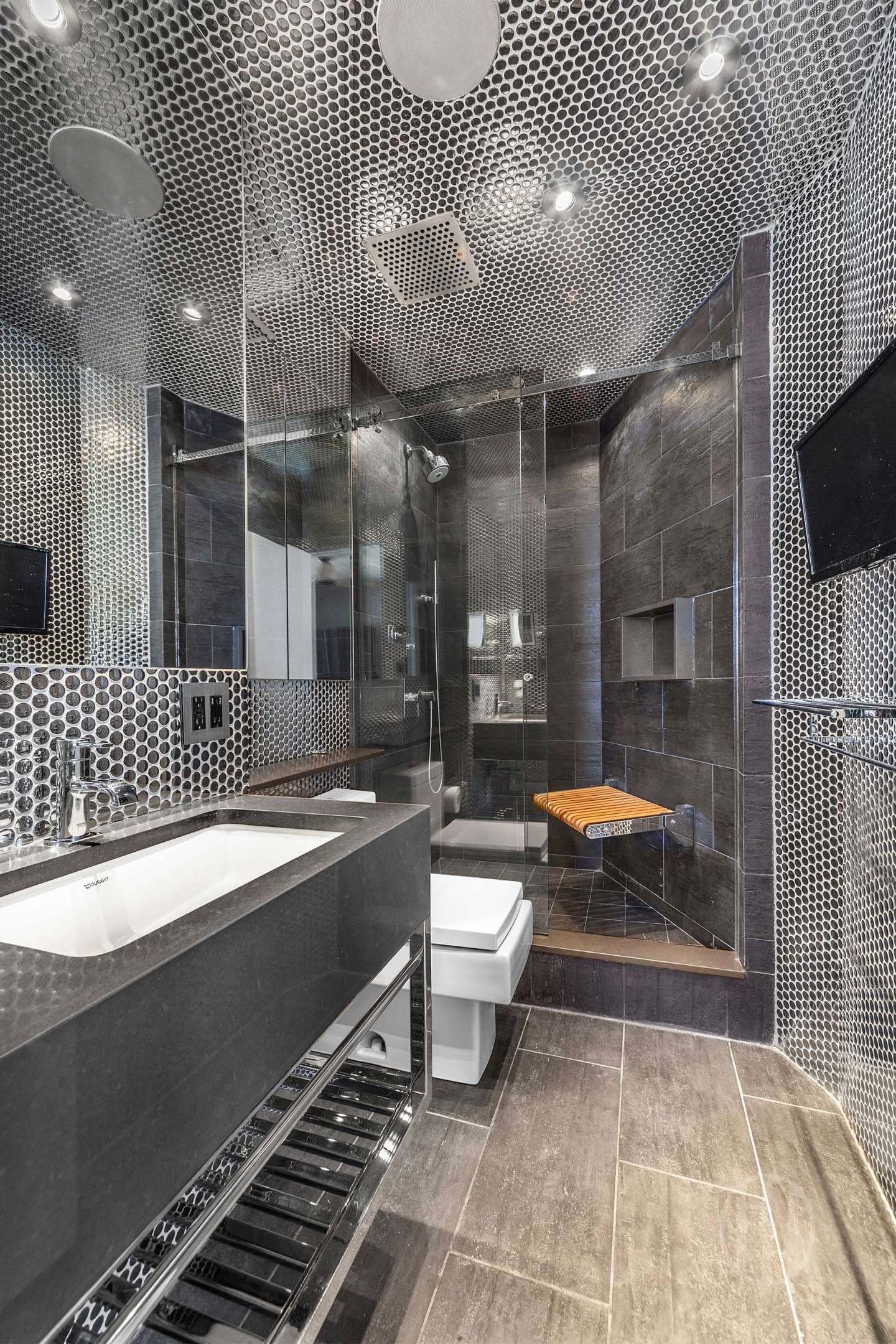 Real estate property located at 304 65th #21A, New York, Upper East Side, New York City, NY, US