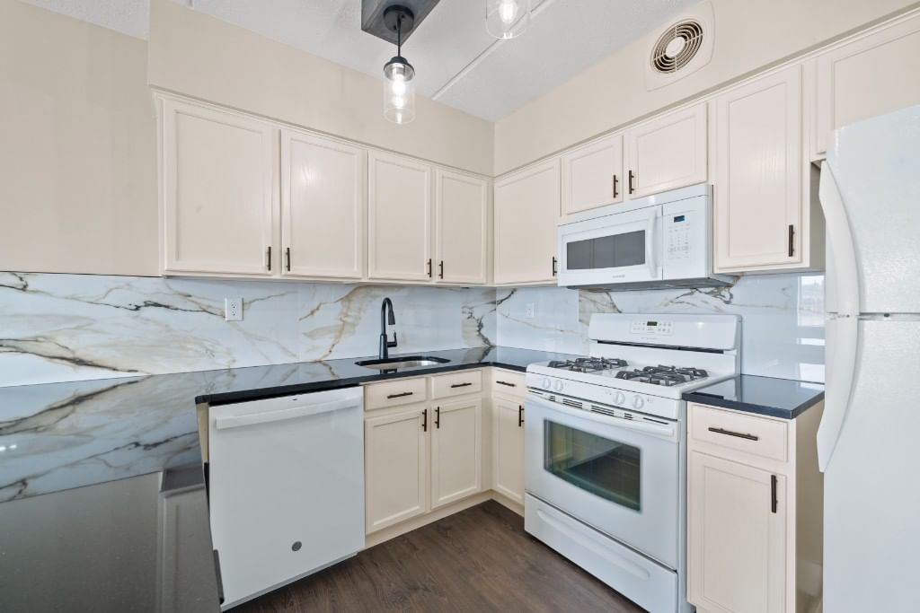Real estate property located at 195 Beach 60th, Queens, Arverne, New York City, NY, US