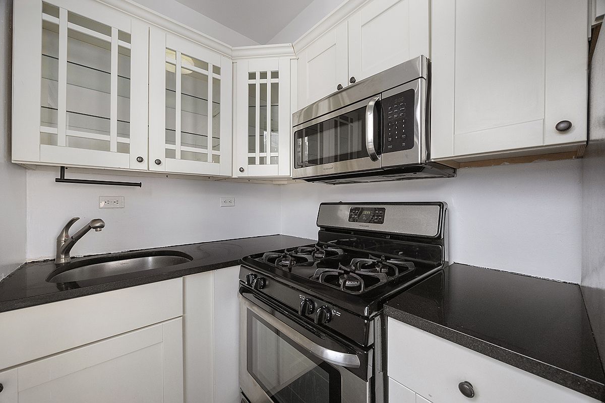 Real estate property located at 200 36th #13-H, New York, Murray Hill, New York City, NY, US