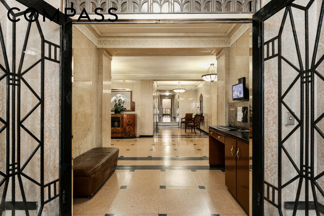 Real estate property located at 400 52nd #3J, New York, Midtown East, New York City, NY, US