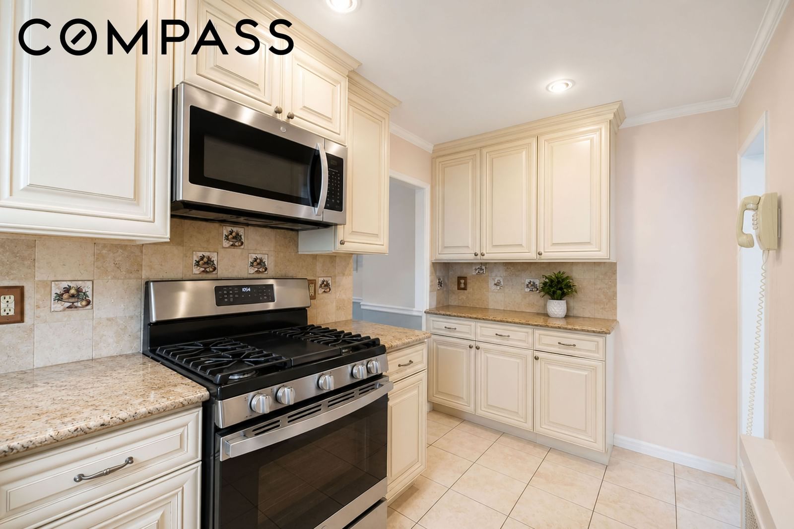 Real estate property located at 196 Prescott, Richmond, Grant City, New York City, NY, US