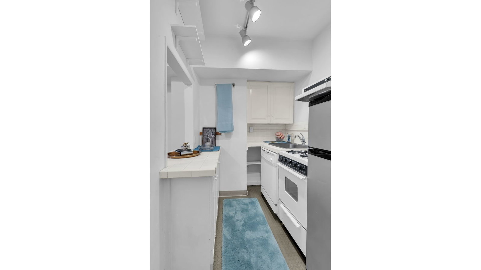Real estate property located at 30 22ND #4C, New York, Flatiron, New York City, NY, US