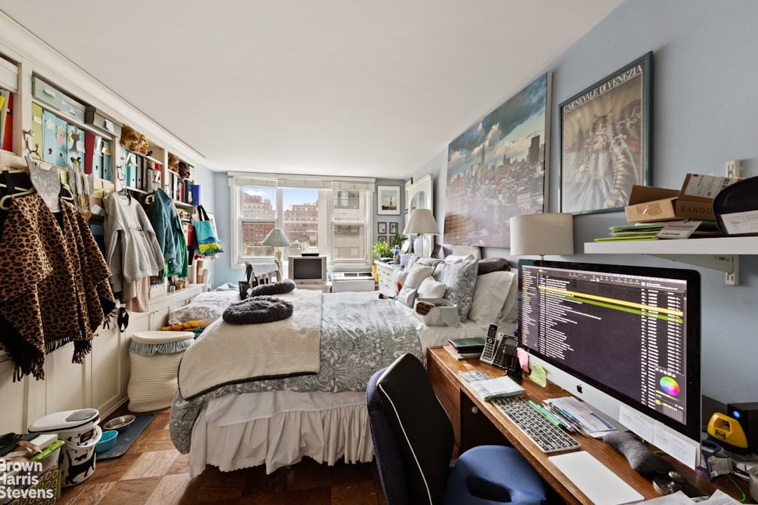 Real estate property located at 77 7TH #6P, New York, Chelsea, New York City, NY, US