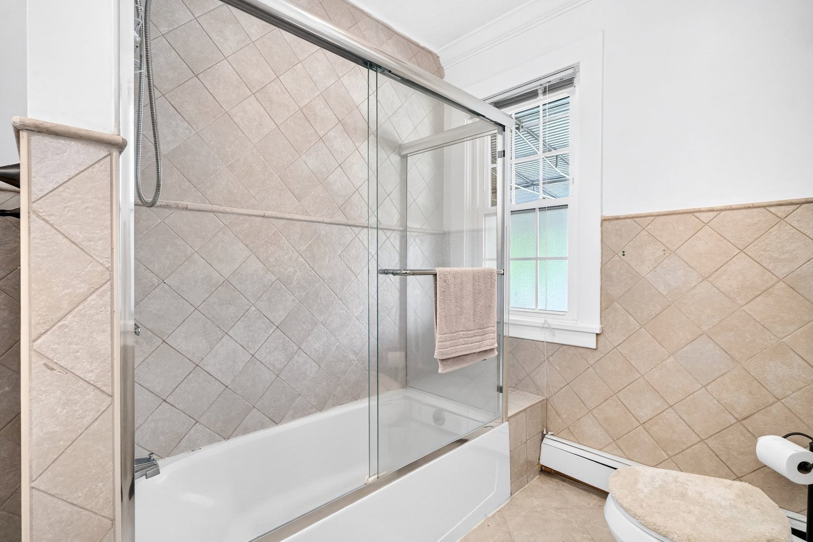 Real estate property located at 5646 Post, Bronx, Riverdale, New York City, NY, US
