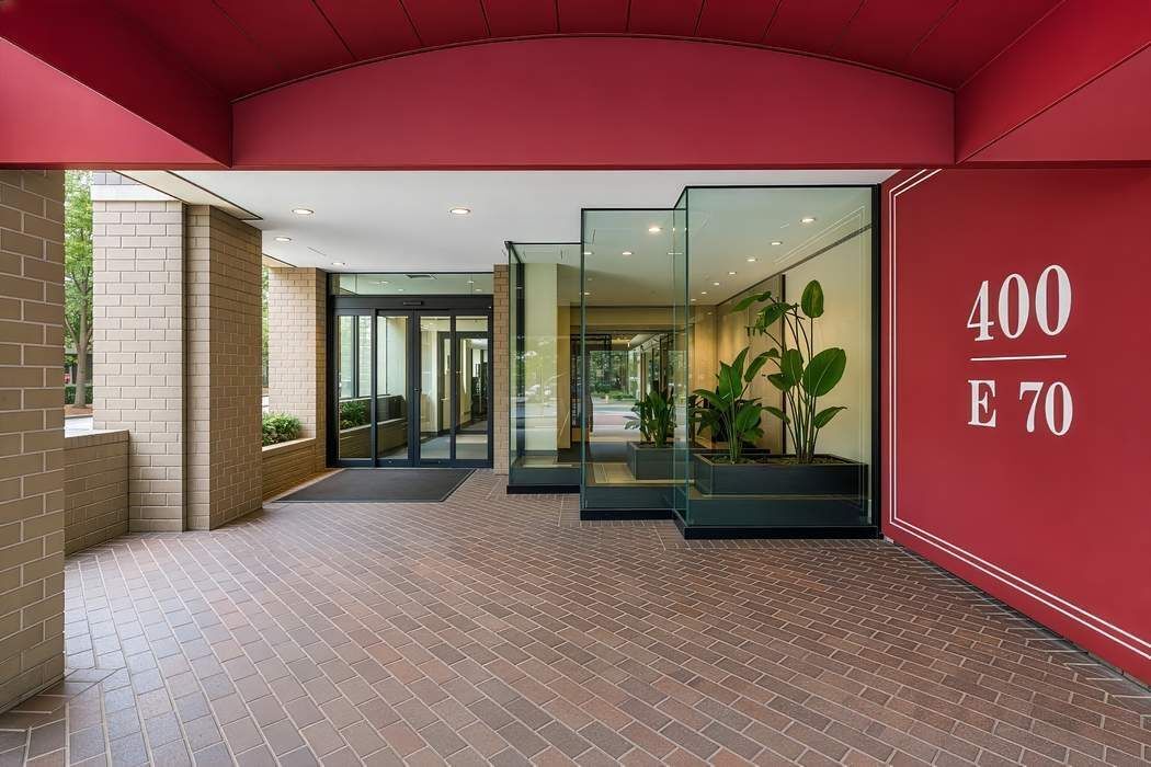 Real estate property located at 400 70th #3501, New York, Lenox Hill, New York City, NY, US