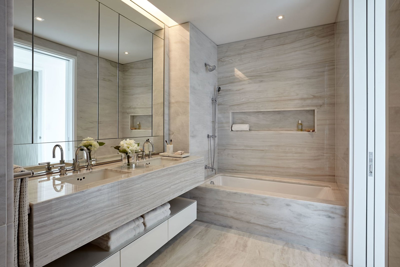 Real estate property located at 200 59TH #29D, New York, Sutton Place, New York City, NY, US
