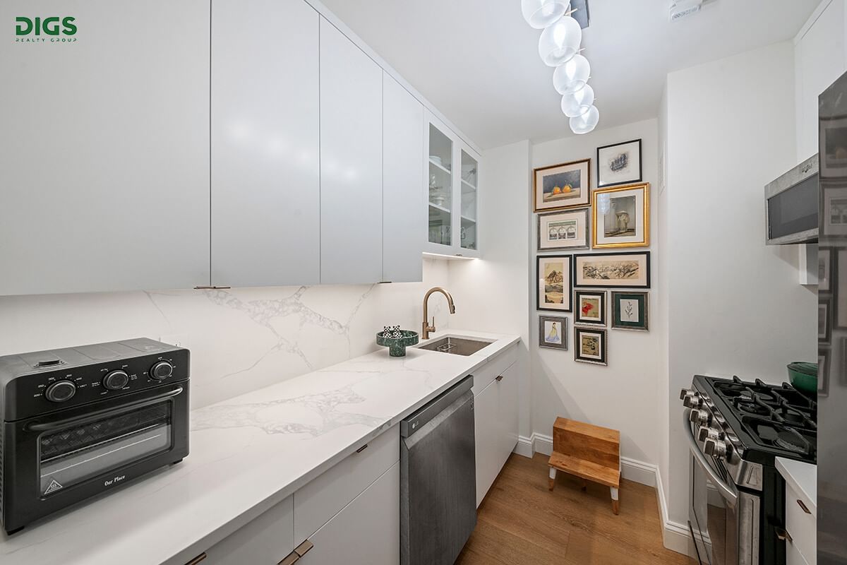 Real estate property located at 300 59TH #2503, New York, Sutton Place, New York City, NY, US