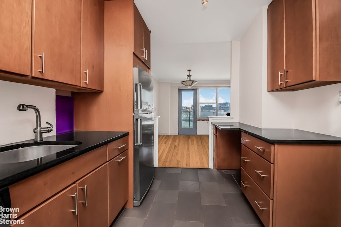 Real estate property located at 2500 JOHNSON #3S, Bronx, Spuyten Duyvil, New York City, NY, US