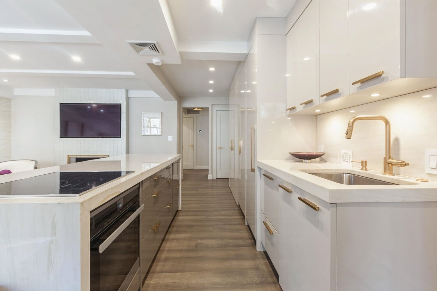 Real estate property located at 230 50TH #3A, New York, Turtle Bay, New York City, NY, US